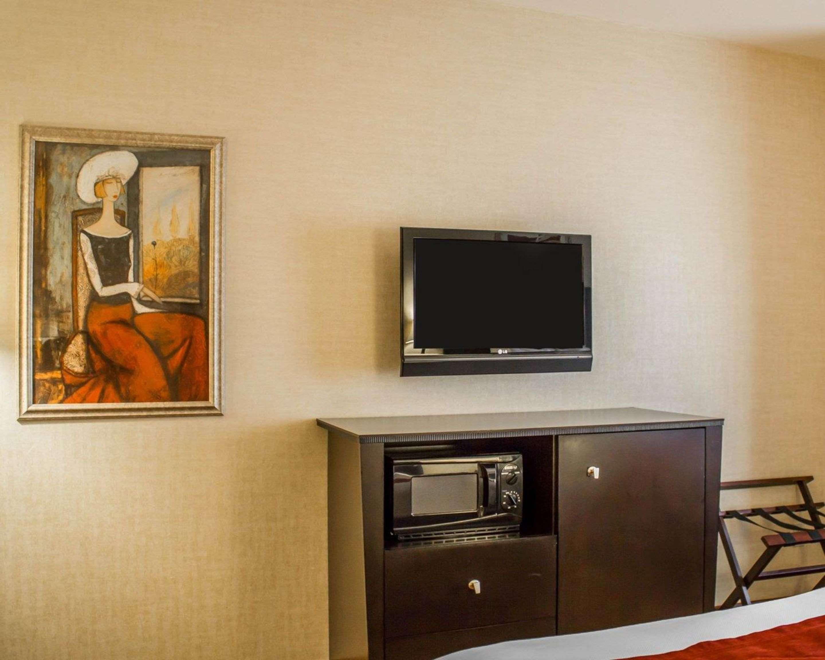 Comfort Suites Edinboro Exterior foto